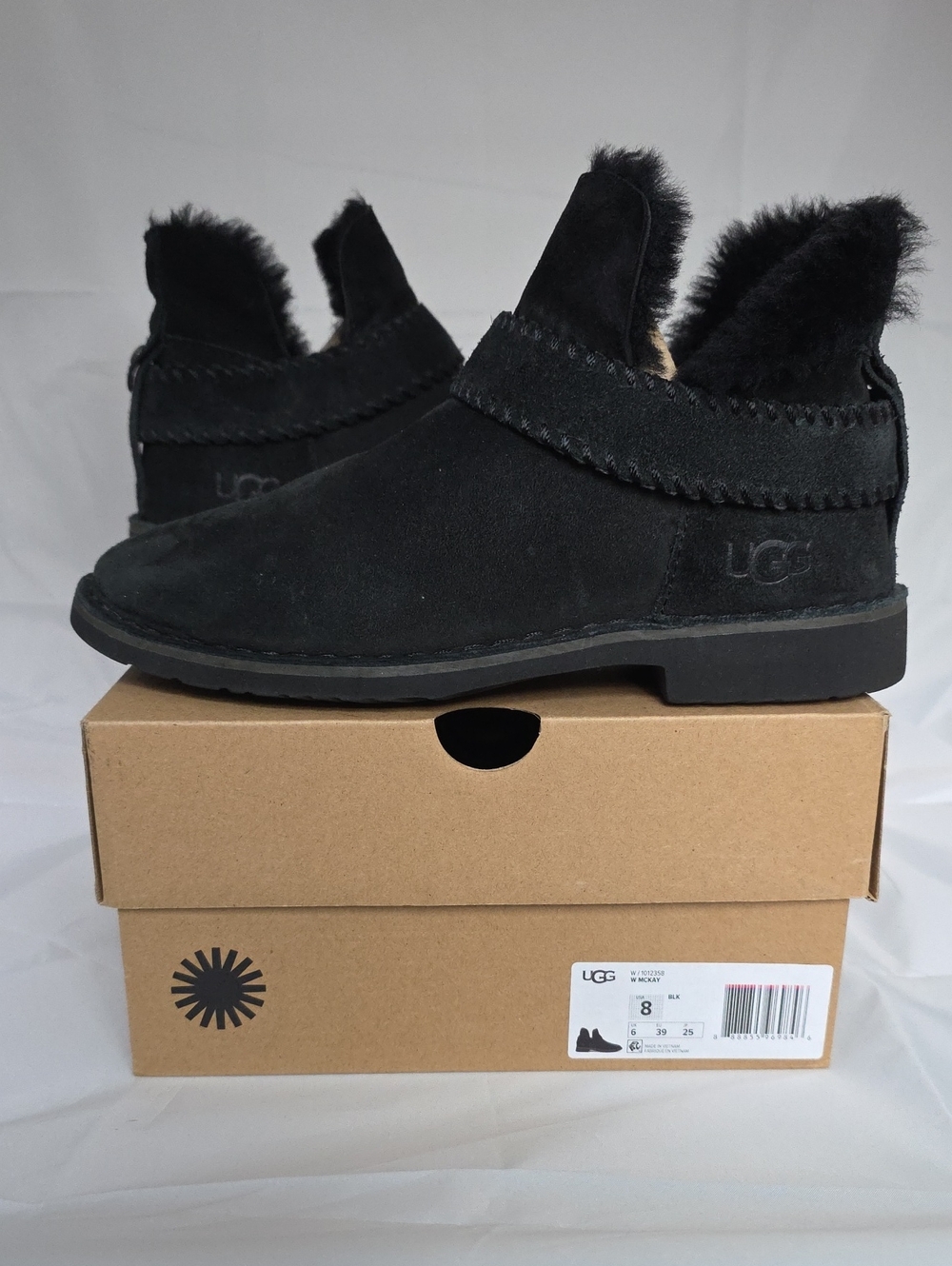 Women's UGG McKay Ankle Boots in Black - size 8